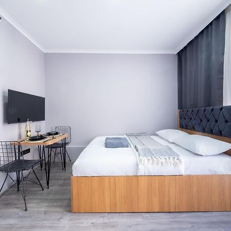 Kral Hotel Istanbul Exteriör bild