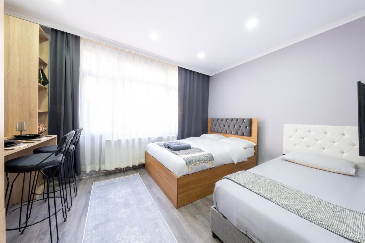 Kral Hotel Istanbul Exteriör bild