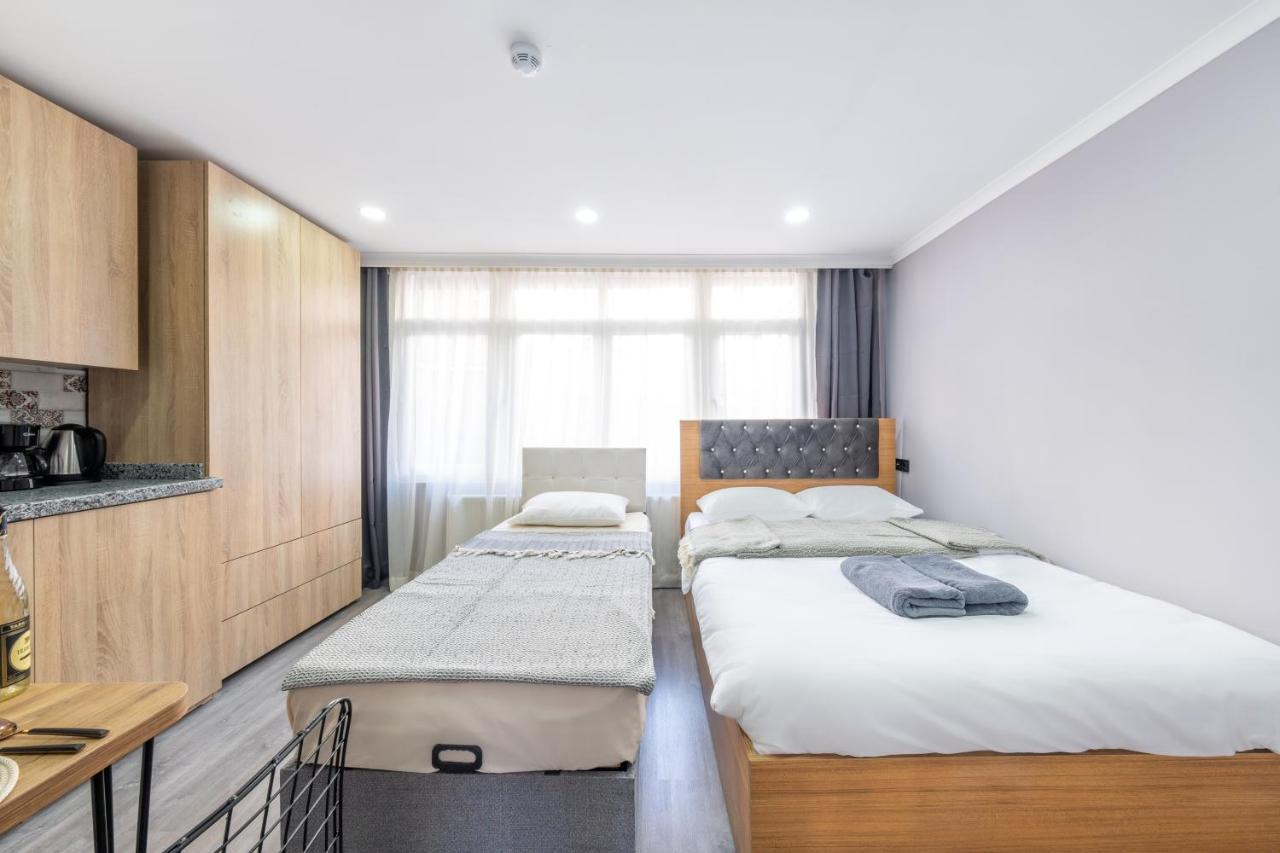 Kral Hotel Istanbul Exteriör bild